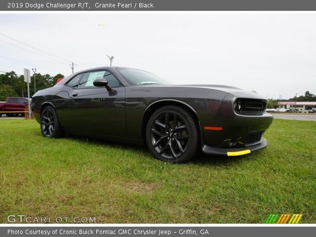 2019 Dodge Challenger R/T in Granite Pearl
