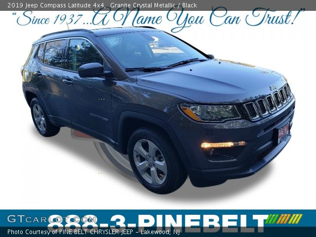 2019 Jeep Compass Latitude 4x4 in Granite Crystal Metallic