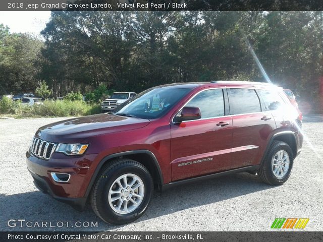 2018 Jeep Grand Cherokee Laredo in Velvet Red Pearl