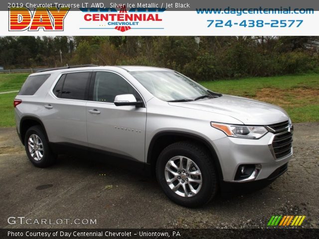 2019 Chevrolet Traverse LT AWD in Silver Ice Metallic