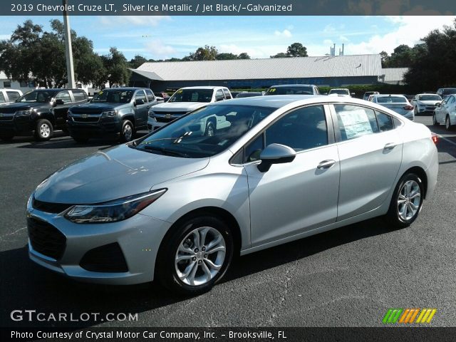 2019 Chevrolet Cruze LT in Silver Ice Metallic