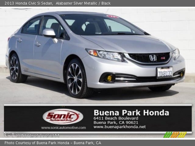 2013 Honda Civic Si Sedan in Alabaster Silver Metallic