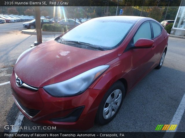 2016 Hyundai Elantra SE in Red