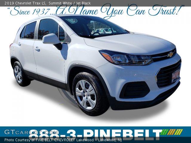 2019 Chevrolet Trax LS in Summit White