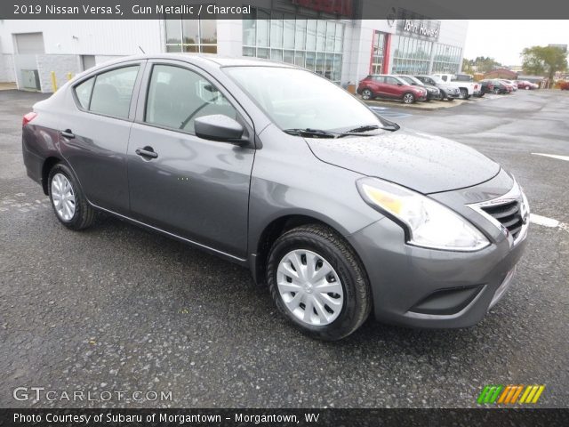 2019 Nissan Versa S in Gun Metallic