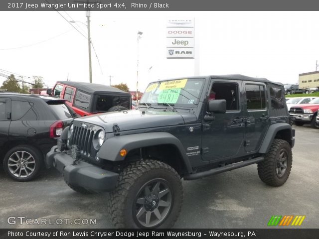 2017 Jeep Wrangler Unlimited Sport 4x4 in Rhino