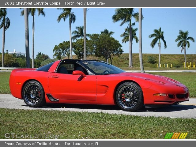 2001 Chevrolet Corvette Coupe in Torch Red