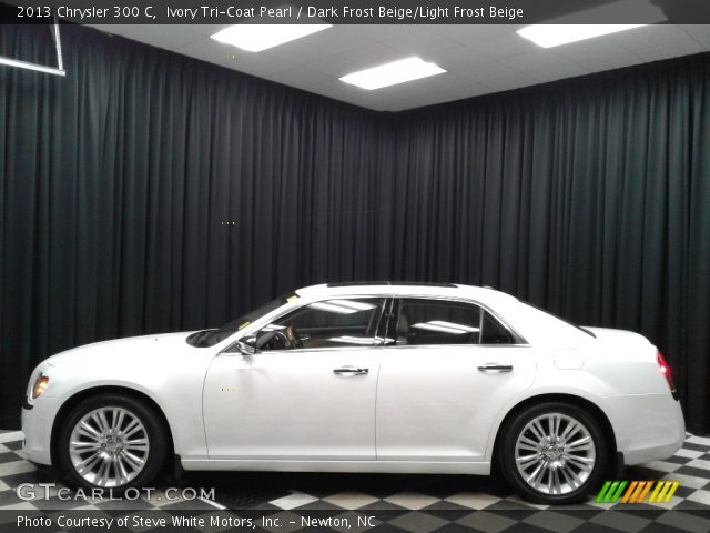 2013 Chrysler 300 C in Ivory Tri-Coat Pearl