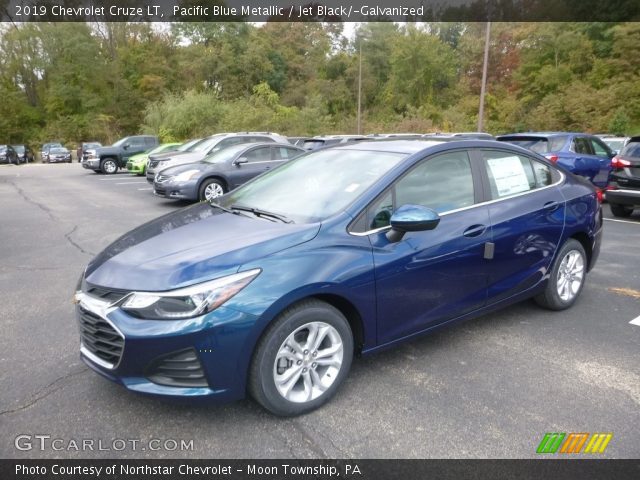 2019 Chevrolet Cruze LT in Pacific Blue Metallic