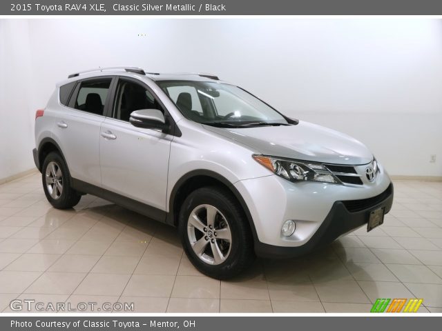 2015 Toyota RAV4 XLE in Classic Silver Metallic