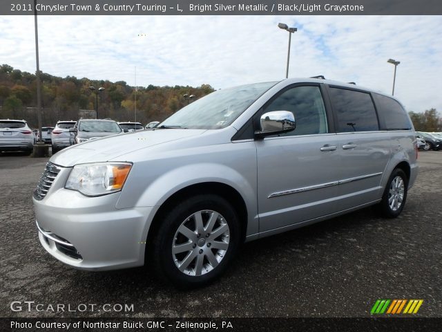 2011 Chrysler Town & Country Touring - L in Bright Silver Metallic