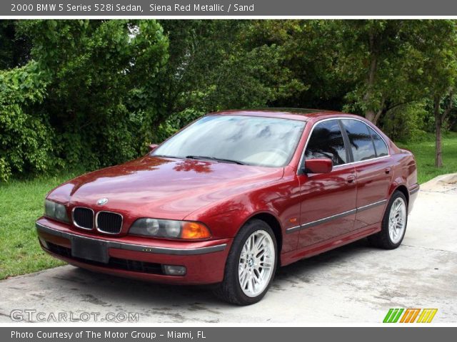 2000 BMW 5 Series 528i Sedan in Siena Red Metallic