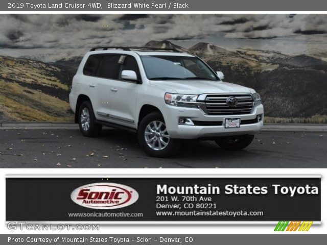 2019 Toyota Land Cruiser 4WD in Blizzard White Pearl