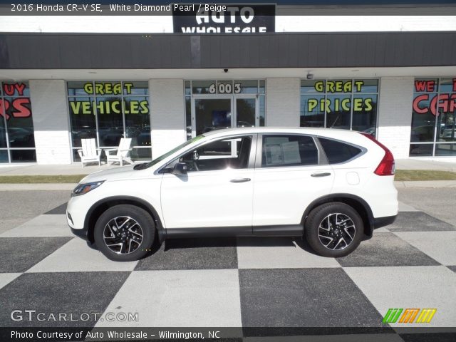 2016 Honda CR-V SE in White Diamond Pearl