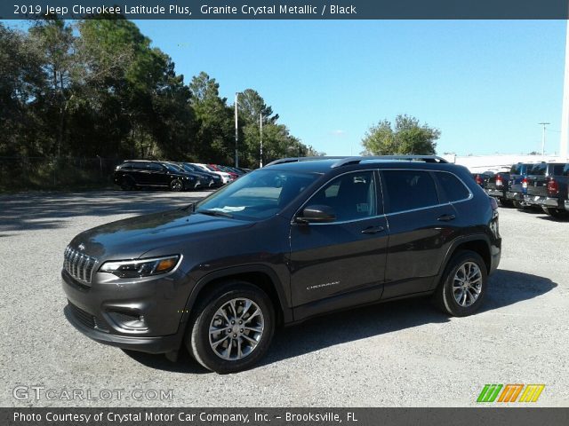 2019 Jeep Cherokee Latitude Plus in Granite Crystal Metallic