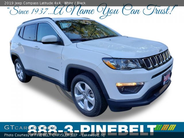 2019 Jeep Compass Latitude 4x4 in White