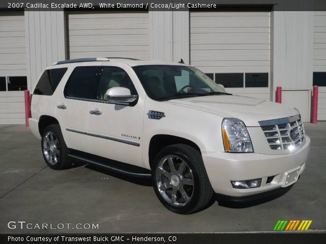 2007 Cadillac Escalade AWD in White Diamond