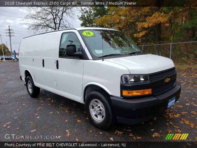 2018 Chevrolet Express 2500 Cargo WT in Summit White