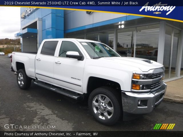 2019 Chevrolet Silverado 2500HD LTZ Crew Cab 4WD in Summit White