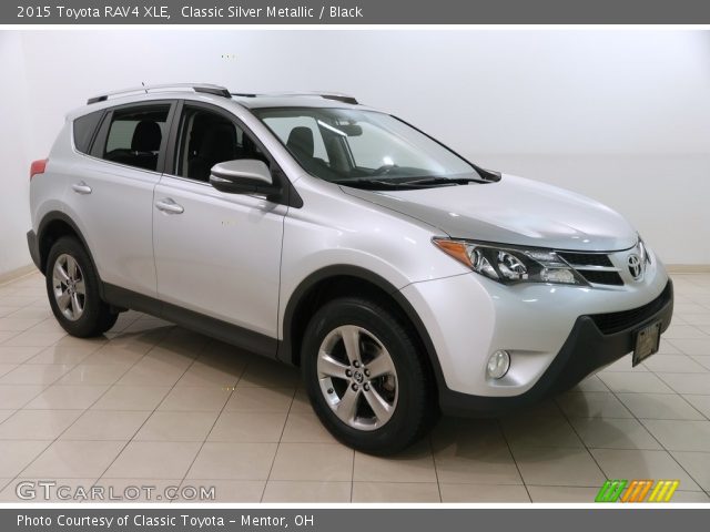 2015 Toyota RAV4 XLE in Classic Silver Metallic