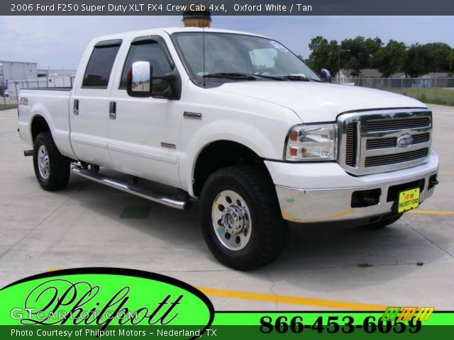 2006 Ford F250 Super Duty XLT FX4 Crew Cab 4x4 in Oxford White