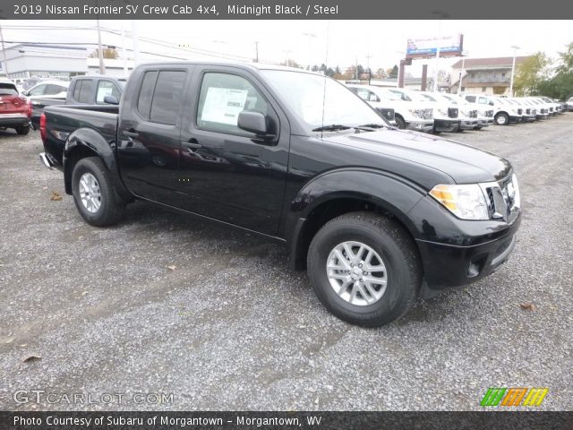 2019 Nissan Frontier SV Crew Cab 4x4 in Midnight Black