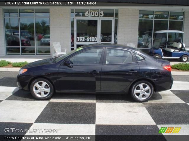 2007 Hyundai Elantra GLS Sedan in Black Pearl