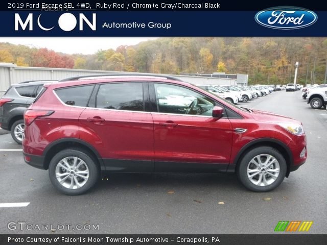 2019 Ford Escape SEL 4WD in Ruby Red
