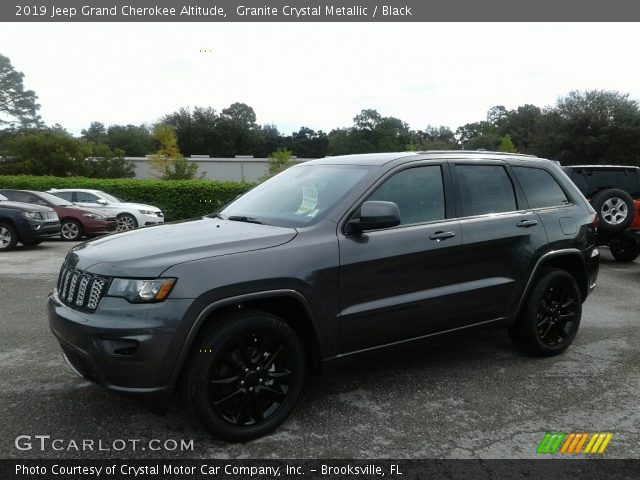 2019 Jeep Grand Cherokee Altitude in Granite Crystal Metallic