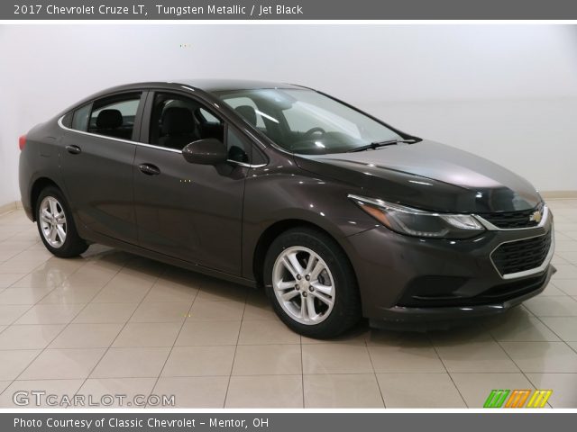 2017 Chevrolet Cruze LT in Tungsten Metallic