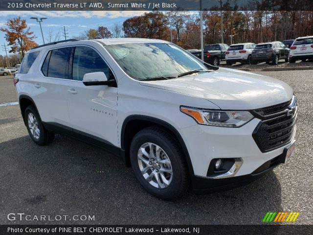 2019 Chevrolet Traverse LT AWD in Summit White