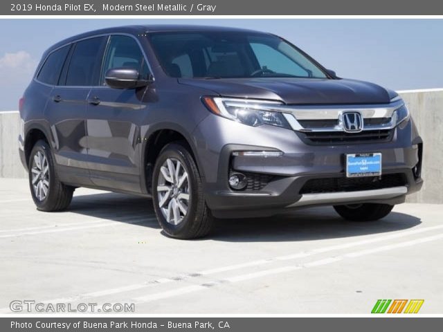 2019 Honda Pilot EX in Modern Steel Metallic