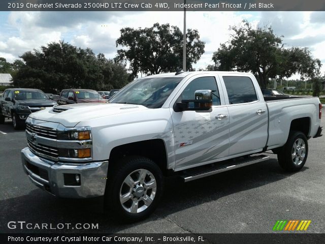 2019 Chevrolet Silverado 2500HD LTZ Crew Cab 4WD in Iridescent Pearl Tricoat