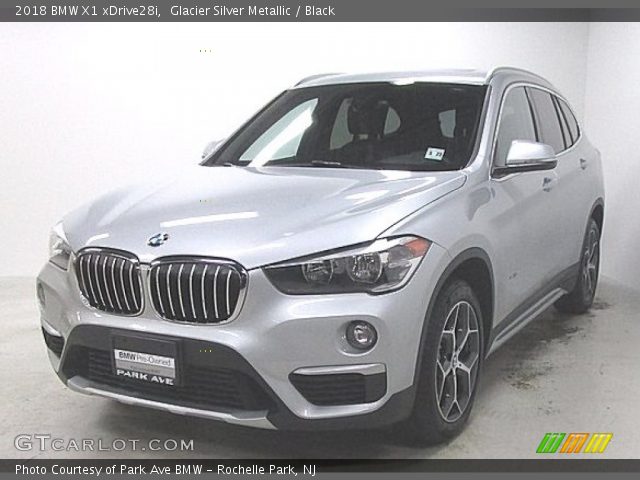 2018 BMW X1 xDrive28i in Glacier Silver Metallic