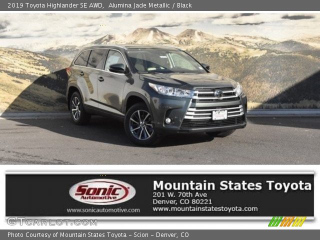 2019 Toyota Highlander SE AWD in Alumina Jade Metallic