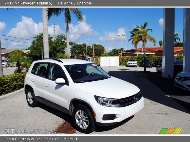 2017 Volkswagen Tiguan S in Pure White