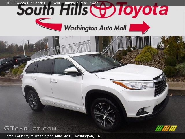 2016 Toyota Highlander XLE AWD in Blizzard Pearl