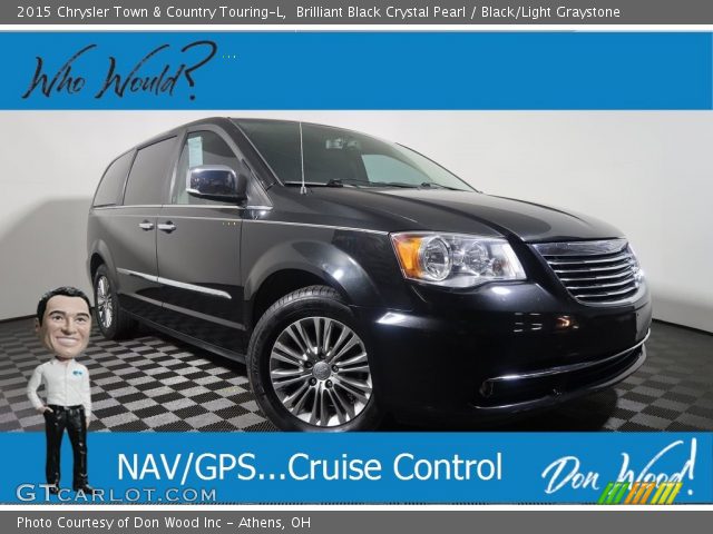 2015 Chrysler Town & Country Touring-L in Brilliant Black Crystal Pearl