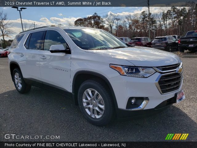 2019 Chevrolet Traverse LT AWD in Summit White