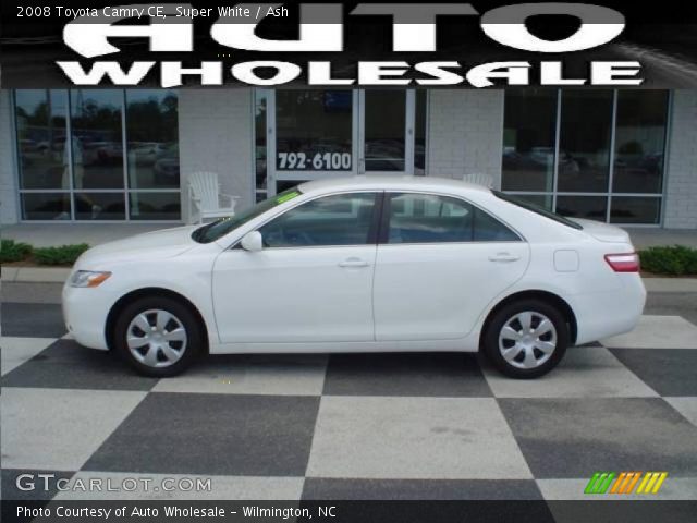 2008 Toyota Camry CE in Super White