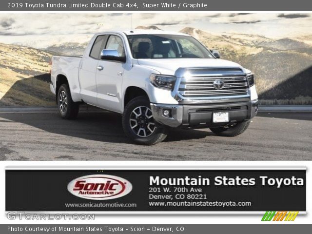 2019 Toyota Tundra Limited Double Cab 4x4 in Super White