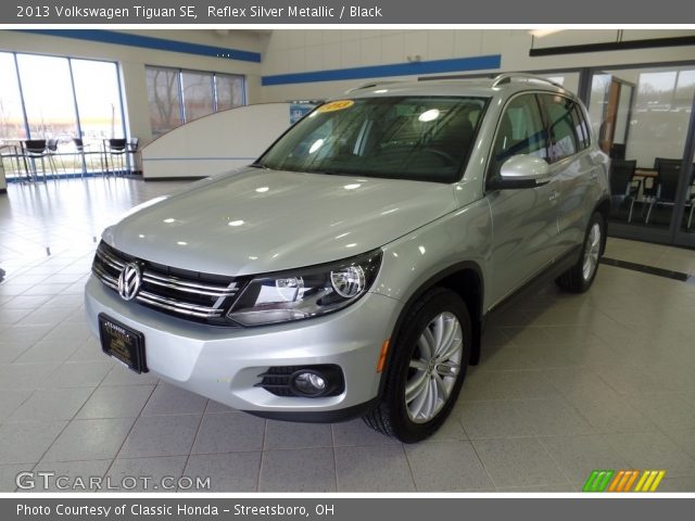 2013 Volkswagen Tiguan SE in Reflex Silver Metallic