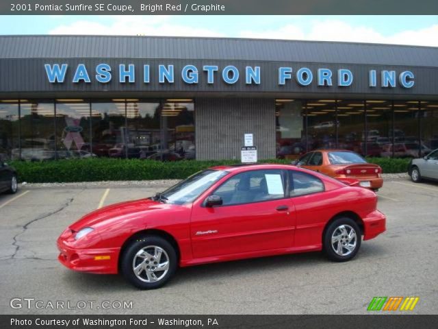 2001 Pontiac Sunfire SE Coupe in Bright Red