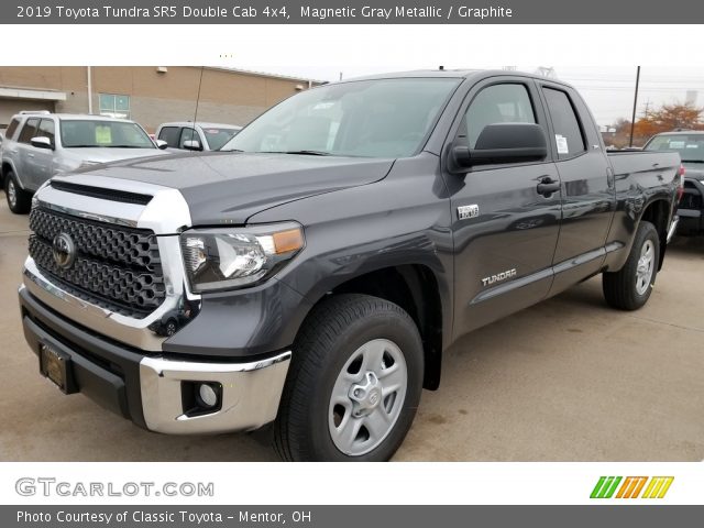 2019 Toyota Tundra SR5 Double Cab 4x4 in Magnetic Gray Metallic