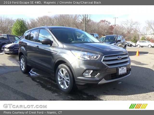 2019 Ford Escape SE 4WD in Magnetic