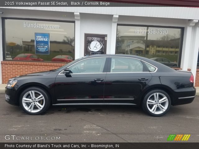 2015 Volkswagen Passat SE Sedan in Black