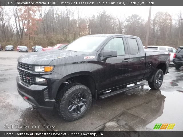 2019 Chevrolet Silverado 1500 Custom Z71 Trail Boss Double Cab 4WD in Black