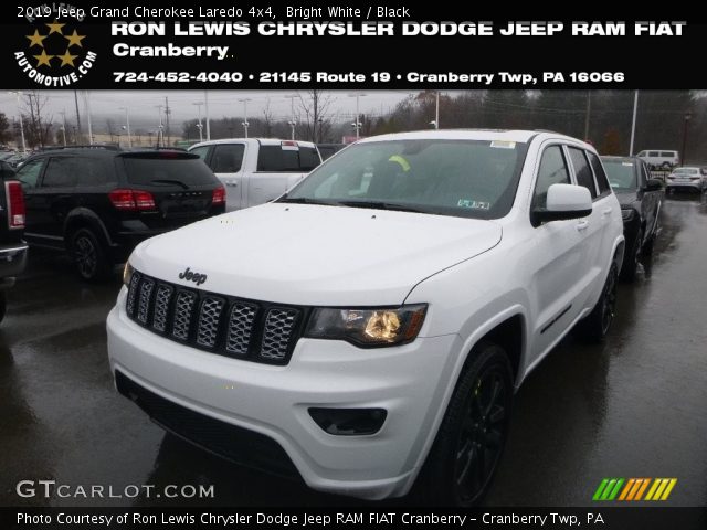 2019 Jeep Grand Cherokee Laredo 4x4 in Bright White