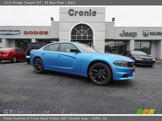 2019 Dodge Charger SXT in B5 Blue Pearl