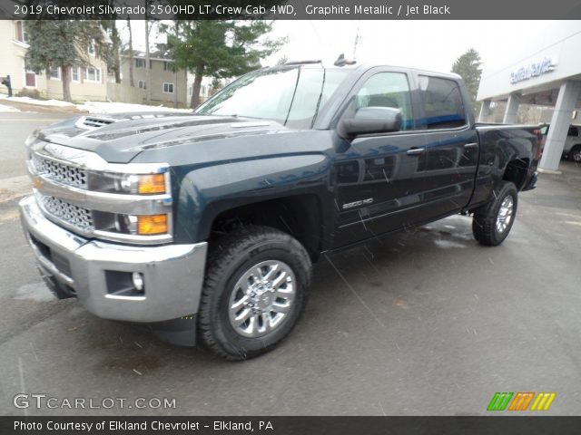 2019 Chevrolet Silverado 2500HD LT Crew Cab 4WD in Graphite Metallic